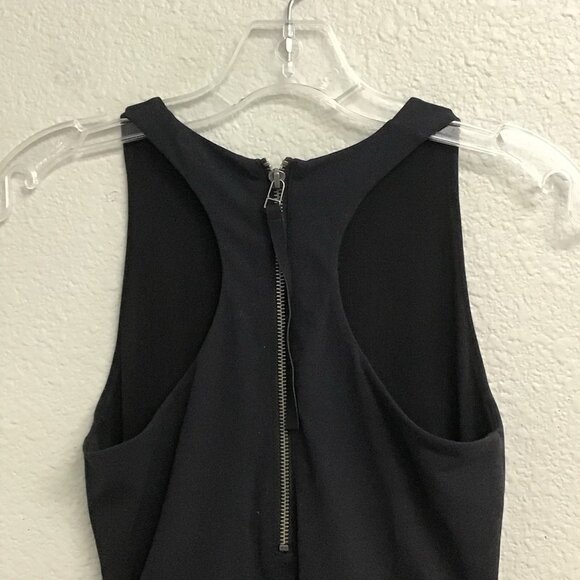 Athleta Womens Black Sleeveless Back Zip Cosmic Flutter Romper Size XS - Picture 5 of 11